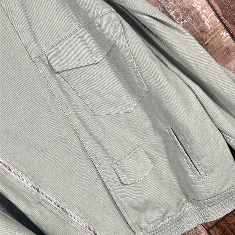 Gianni Bini Light Green oversized zip side Jacket - Picture 6 of 16